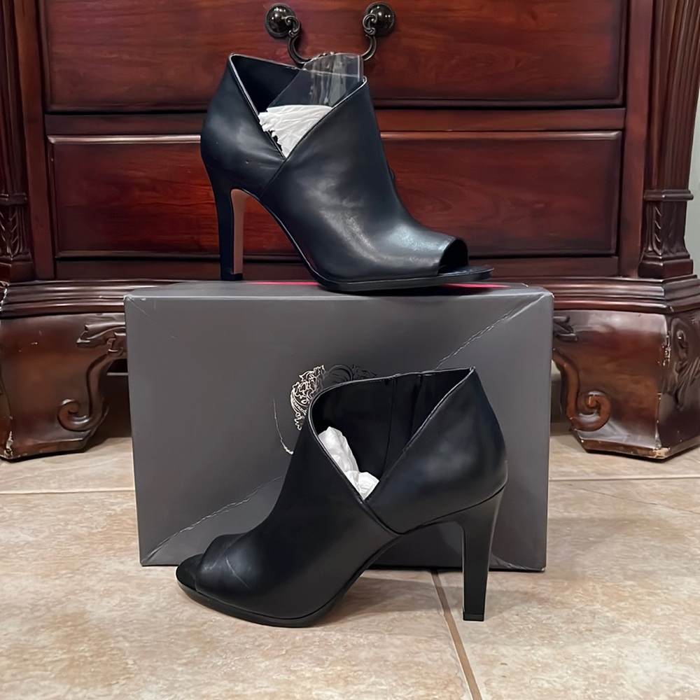 Vince Camuto, size 8.5, Style:VP-Namdy